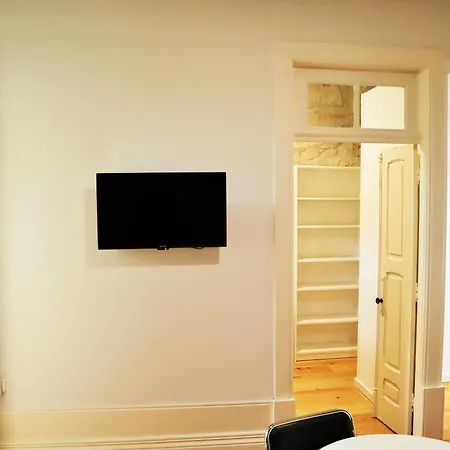 Zd Moreira Flats E By Portoproperties4you Porto