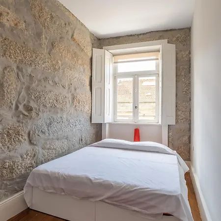 Zd Moreira Flats E By Portoproperties4you Porto